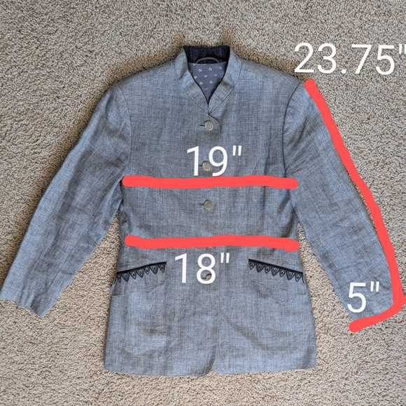 Vintage Women's Grey Blazer, 5 Button Closure, Schneider's Salzberg - Picture 12 of 12
